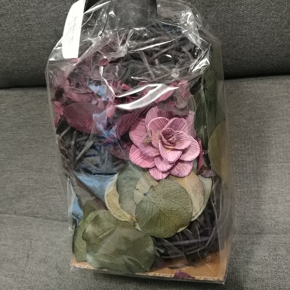 Bloom Room Bowl Filler Ball & Dried Floral Plum Purple Black Green Home Decor - Picture 5 of 12